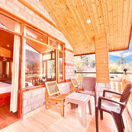 Sagar Resort !! Mountain View ! Luxury Stay ! Family Resort ! Private Parking ! Near Mall Road Manāli Esterno foto